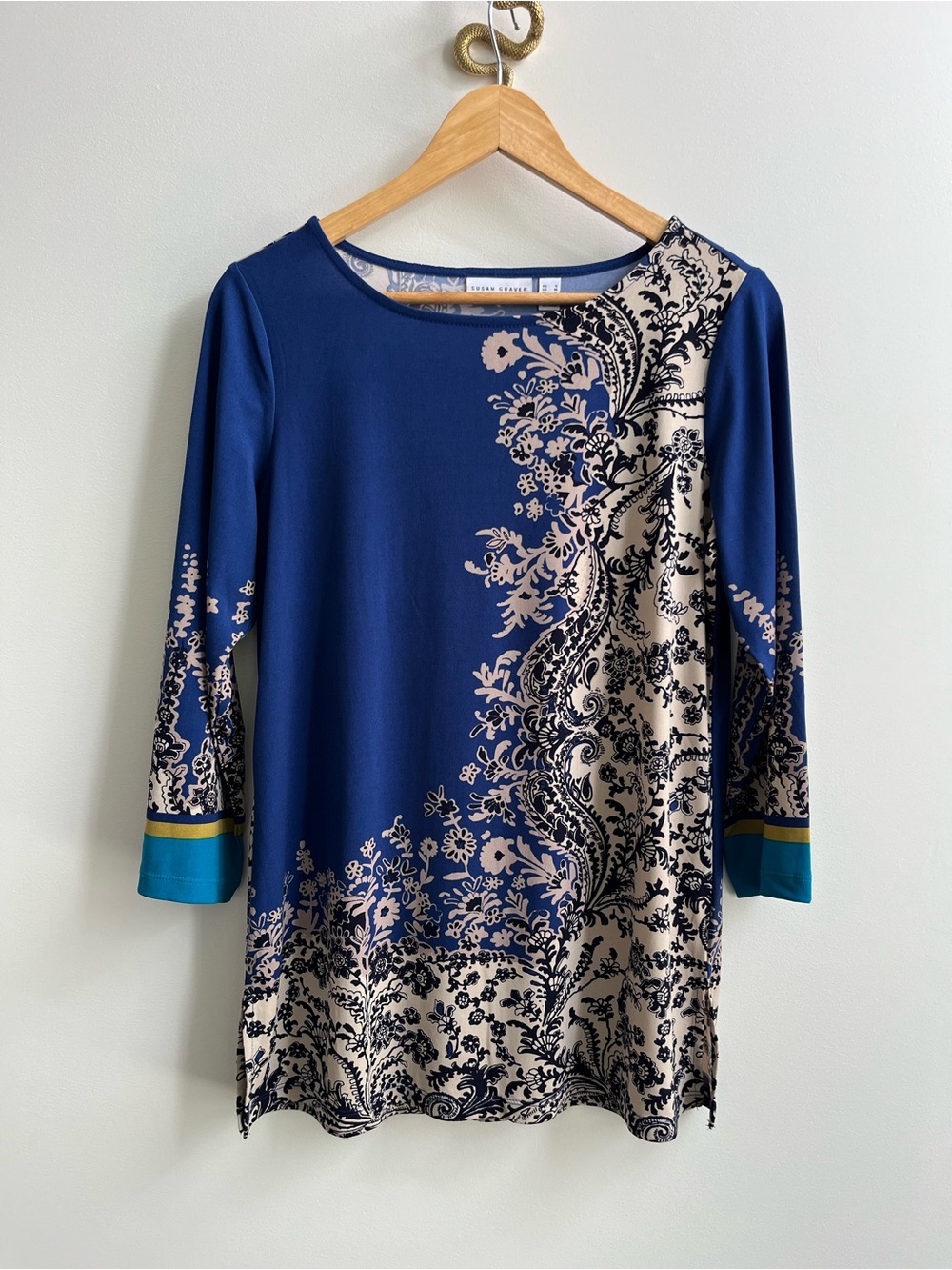 Susan Graver Liquid Knit 3/4 Sleeve Tunic Top Blue Tan Paisley Print S